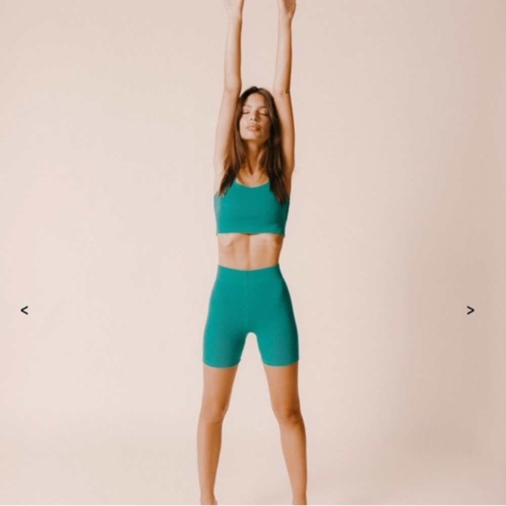 Inamorata franklin short